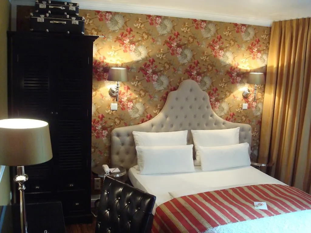 Hotel Sir & Lady Astor Düsseldorf 3*,  Alemanha