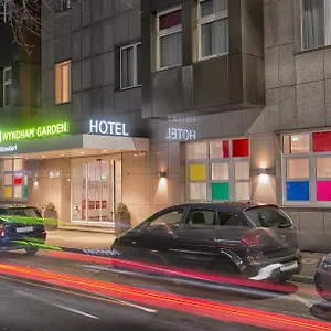 wyndham-garden-duesseldorf-city-centre-koenigsallee.topcolognehotels.com/